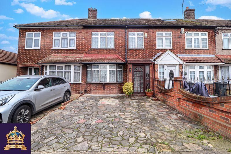 Frederick Road, Rainham 3 bed terraced house £430,000