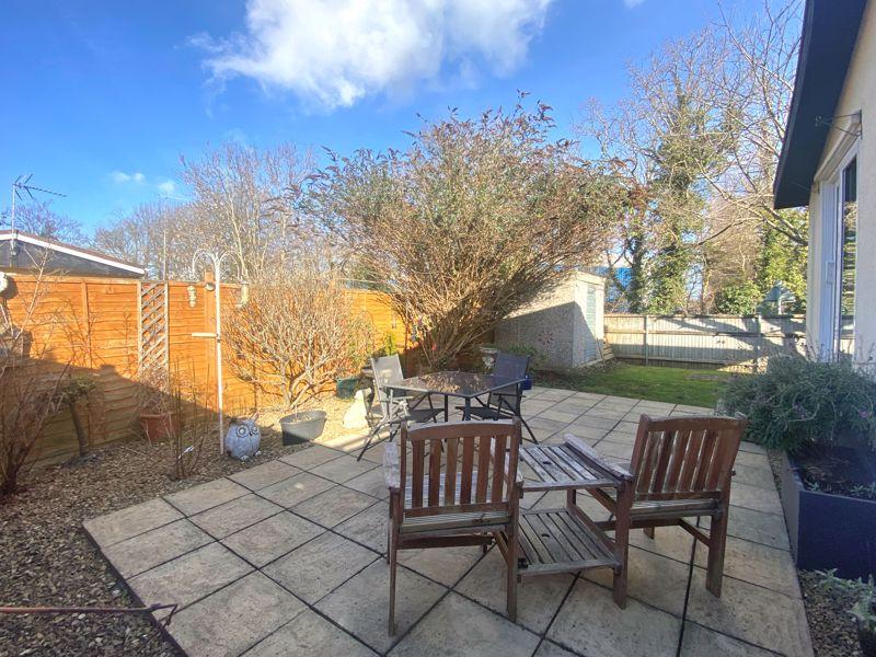 Lyndene Road, Didcot 2 bed park home £185,000