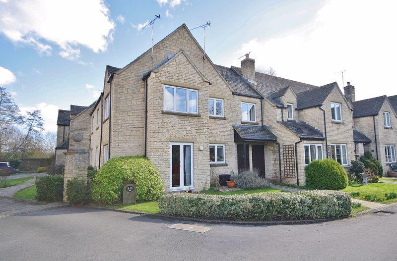 ST. MARY'S MEAD, Witney OX28 4EZ 2 bed retirement property £285,000