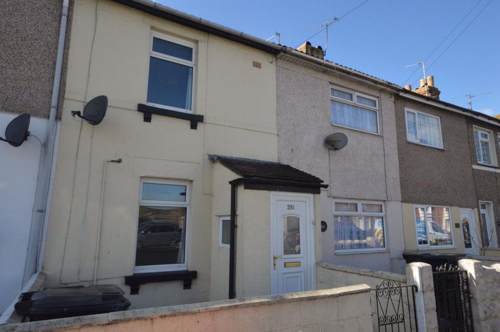 CHENEY MANOR ROAD, CHENEY MANOR 2 bed house £850 pcm (£196 pw)