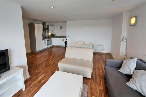 2 bedroom apartment for sale, South Quay, Kings Road, Marina, Swansea