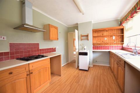4 Glen Drive, Oakham, LE15 6SB
