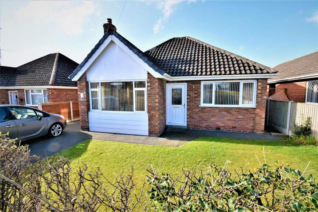 Bryn Road, Mynydd Isa, Mold 2 bed detached bungalow £200,000