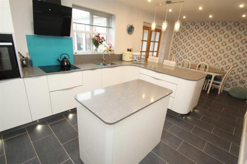 23 Bramblewood Close, Chirk Bank, Wrexham, LL14 5LP