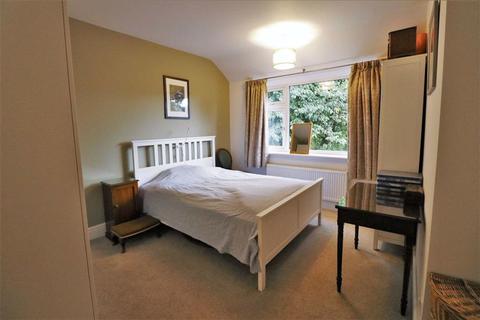 3 Macauley Road, Manchester, M16 0FA
