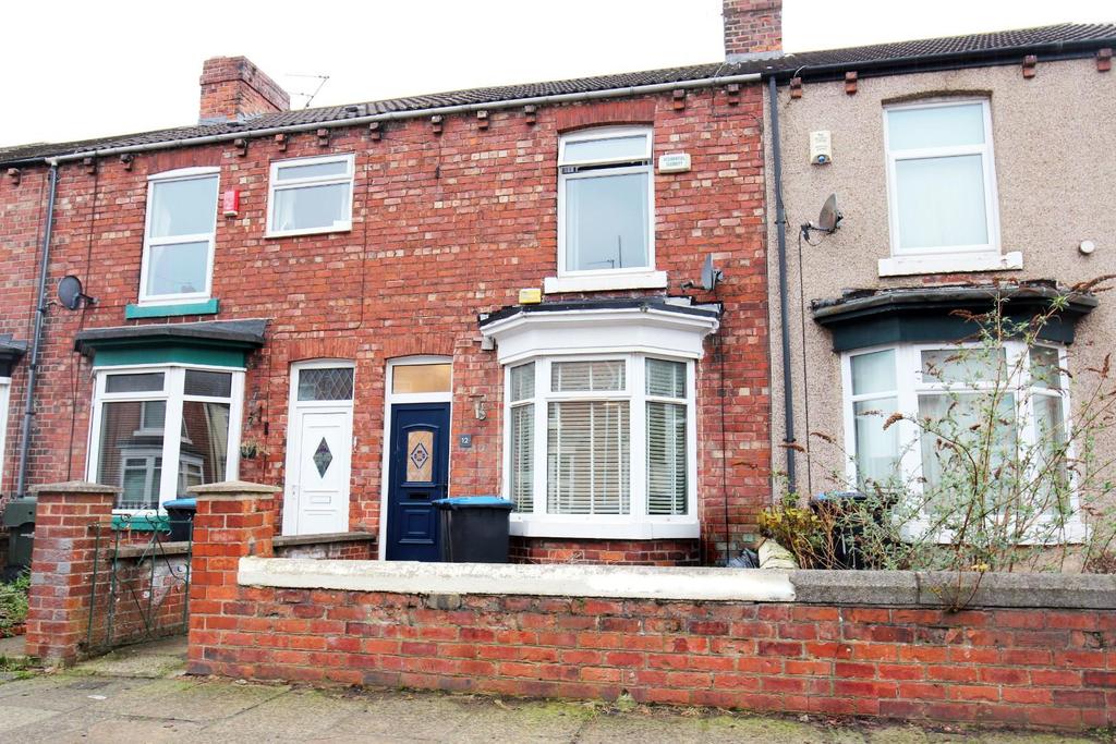 Kings Road, Middlesbrough, TS5 2 bed terraced house £95,000