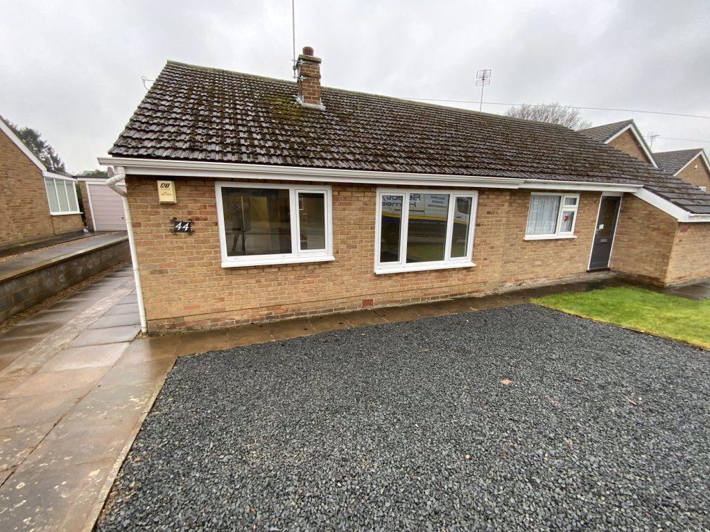 Springwell Drive, Countesthorpe 2 bed bungalow £900 pcm (£208 pw)