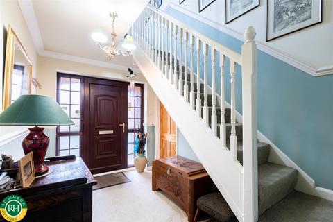 11 Ashley Court, Finningley, Doncaster, DN9 3RA