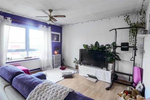 13 Hull Grove, Harlow, CM19 5RP