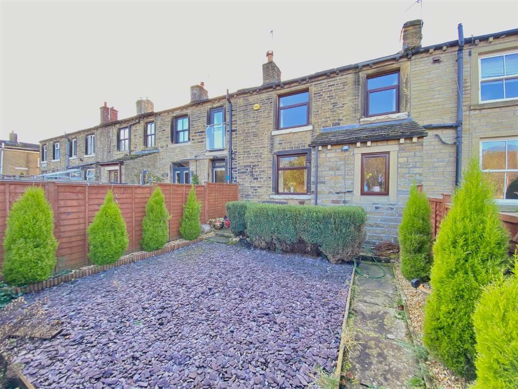 Lake View, Armitage Bridge 2 bed cottage £160,000