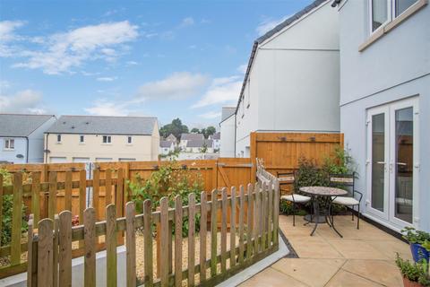 1 Cornfield Way, North Tawton, EX20 2FB