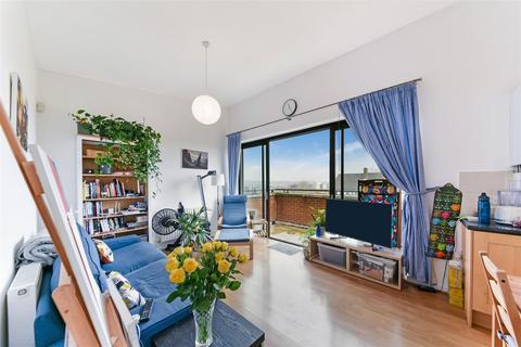 Flat 28, Travers House, 127 Dalmeny Avenue, London, N7 0JJ