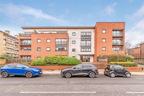 Flat 28, Travers House, 127 Dalmeny Avenue, London, N7 0JJ