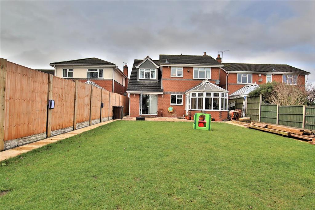 Baldenhall, Malvern 4 bed house £450,000