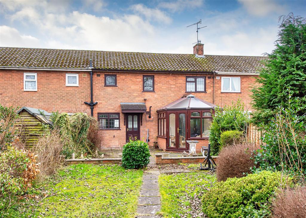 18 Dickinson Road, Wombourne... 2 bed terraced house £179,950