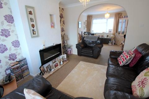 3 bedroom end of terrace house for sale - Yewdale Crescent, Potters Green, Coventry, West Midlands. CV2 2FH