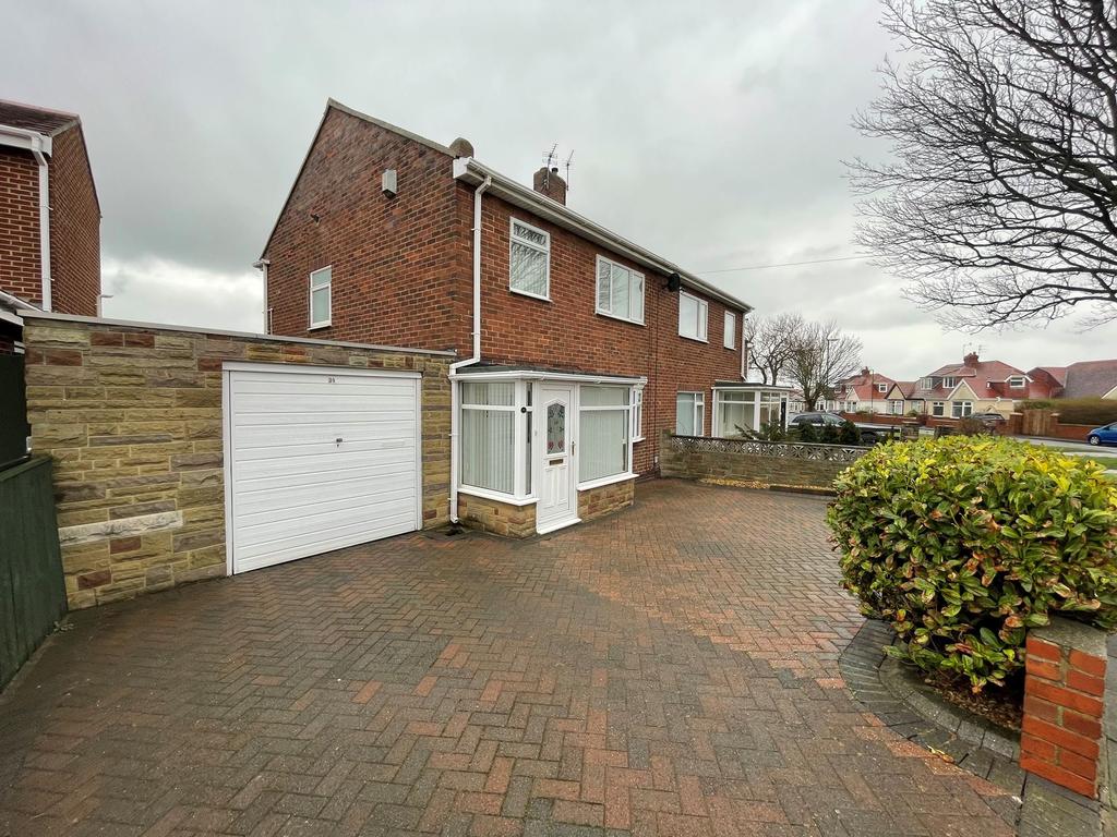 Highfield Road, Westoe Fountain... 3 bed semidetached house £195,000