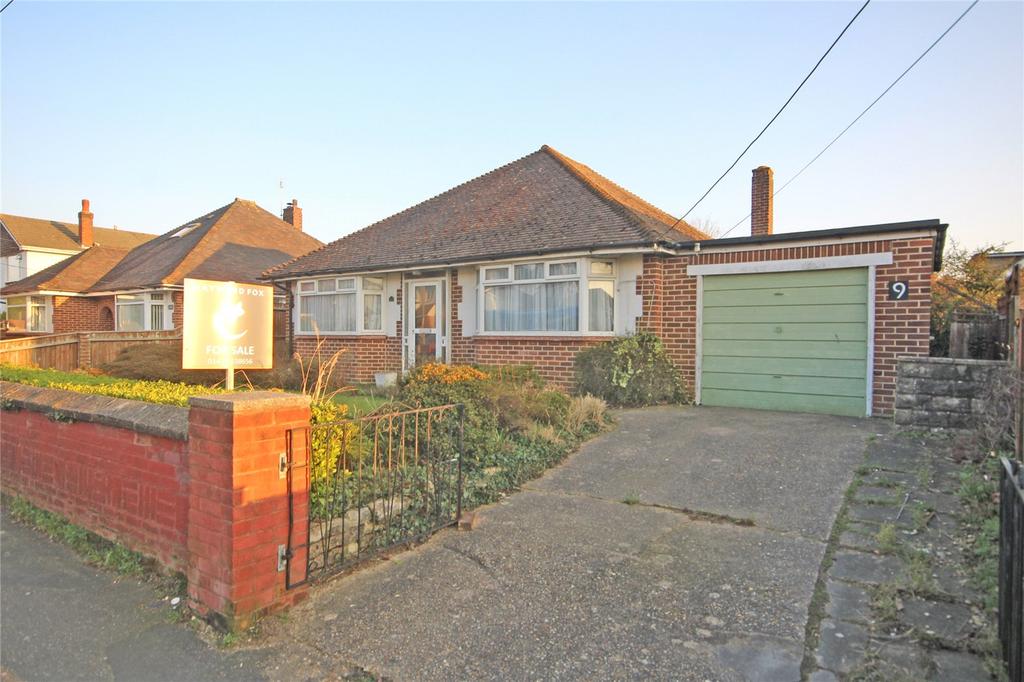 Gore Road, New Milton, BH25 3 bed bungalow £510,000