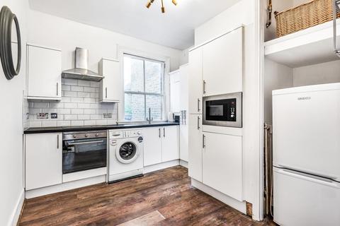 130b Trafalgar Street, London, SE17 2TP