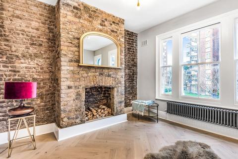 130b Trafalgar Street, London, SE17 2TP