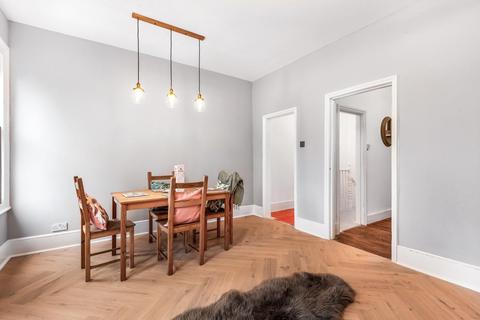 130b Trafalgar Street, London, SE17 2TP