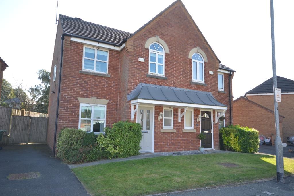 Lowther Crescent, St Helens, WA10 3 bed semidetached house £825 pcm (£190 pw)