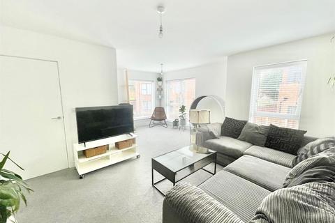 1 Grays Crescent, Newhaven, BN9 9FE