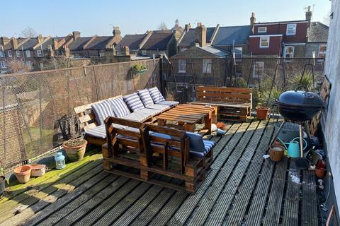 undefined, Over 1000 sq feet