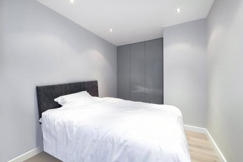 undefined, Percy Street, Fitzrovia, London, W1T