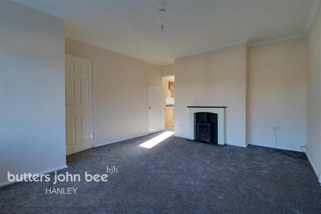 Ashfield Square, Bentilee 3 bed terraced house £795 pcm (£183 pw)