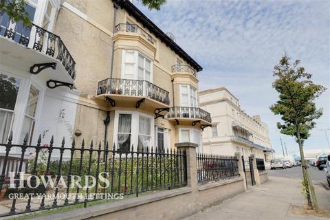 2 bedroom flat to rent, Great Yarmouth