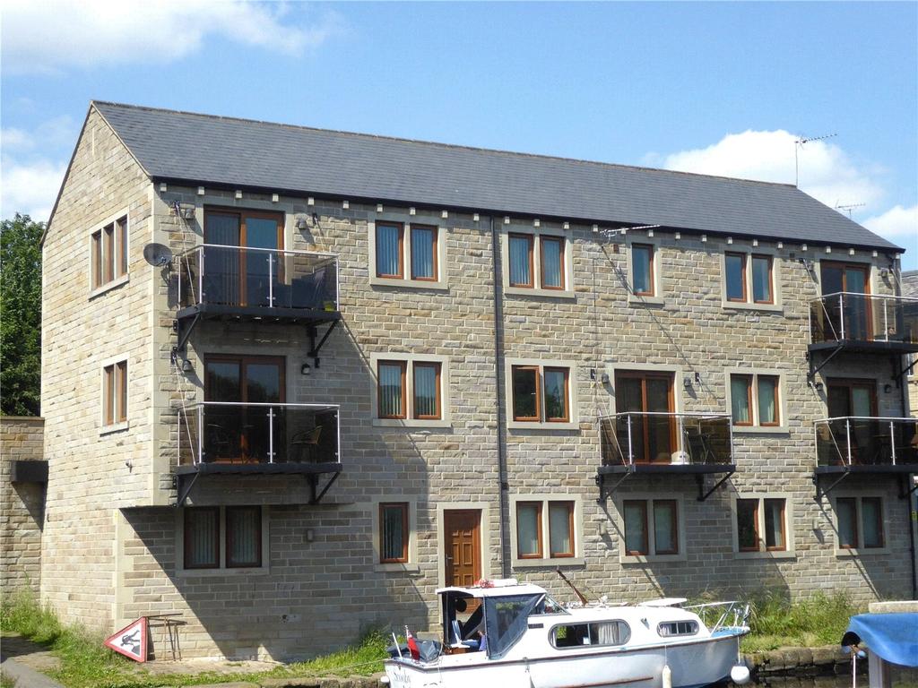 Park Road, Elland, HX5 1 bed apartment £580 pcm (£134 pw)