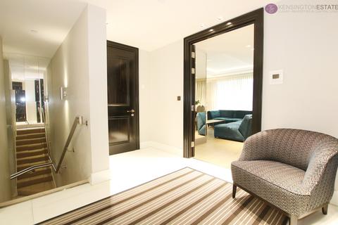 2 bedroom apartment for sale, Kensington High Street, London W14