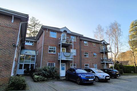 2 bedroom apartment to rent, WINCHESTER ROAD, SOUTHAMPTON