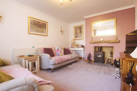 18 Birchfield Close, Tonteg, Pontypridd, CF38 1NS