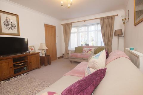 18 Birchfield Close, Tonteg, Pontypridd, CF38 1NS