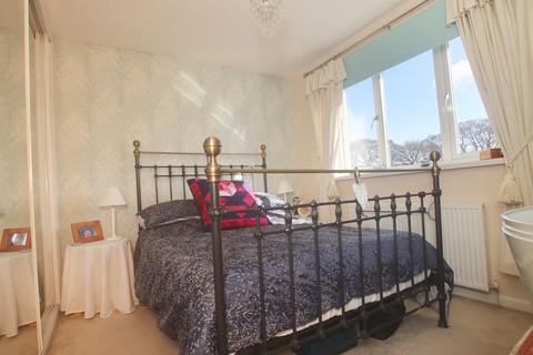 18 Birchfield Close, Tonteg, Pontypridd, CF38 1NS