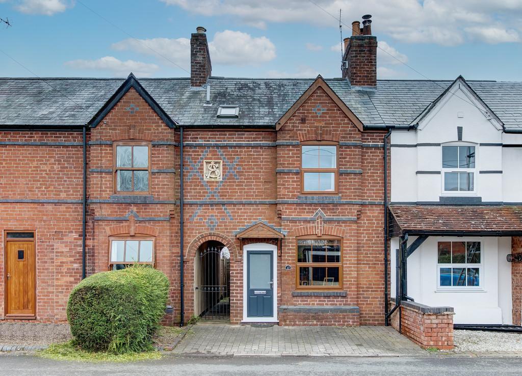 Dagtail Lane, Astwood Bank B97 5QT 3 bed terraced house £290,000