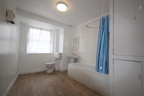 2 bedroom flat to rent, Fore Street, Kingsbridge