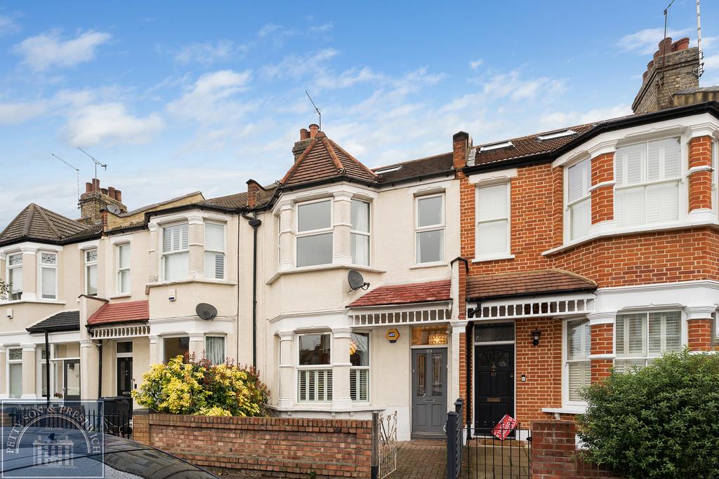 Gordon Road, Wanstead 4 bed terraced house £875,000
