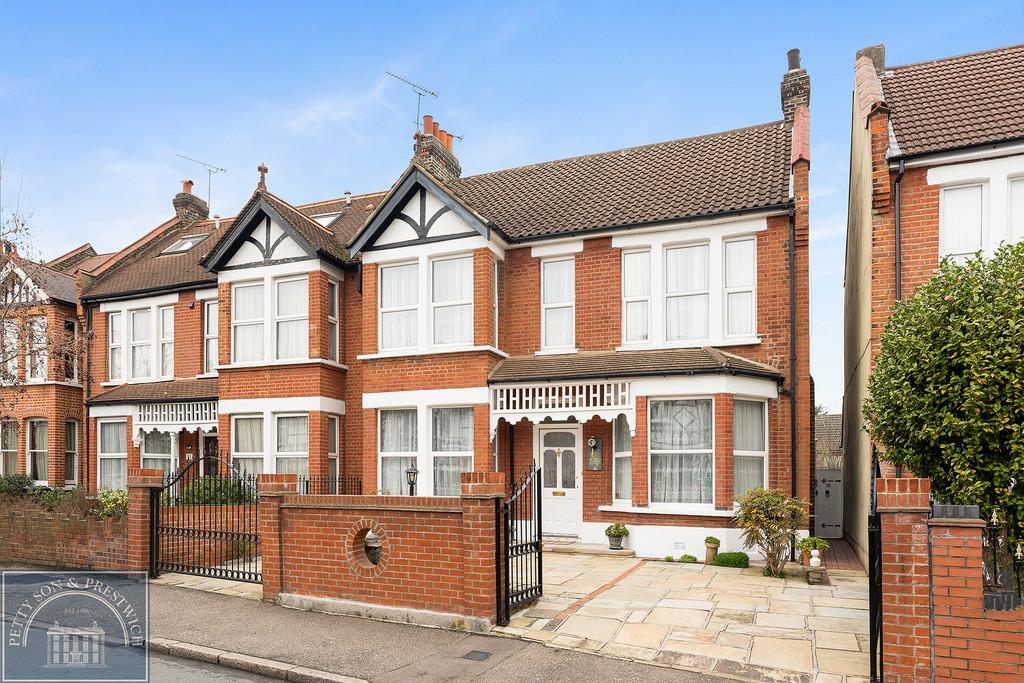 Grosvenor Road, Wanstead 4 bed semidetached house £1,600,000