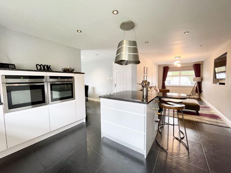 Elm Road, Sutton Coldfield, B76 2PQ 5 bed detached house £625,000