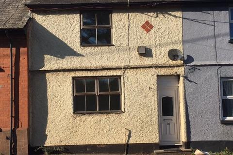 3 bedroom terraced house to rent, Station Road, Cullompton
