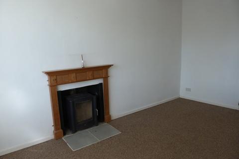 3 bedroom terraced house to rent, Station Road, Cullompton