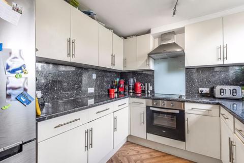 52 Evans Road, Eynsham, Witney, OX29 4QS