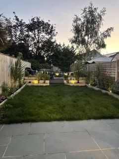 52 Evans Road, Eynsham, Witney, OX29 4QS