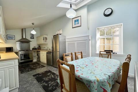 2a Barrmill Road, Beith, KA15 1EU