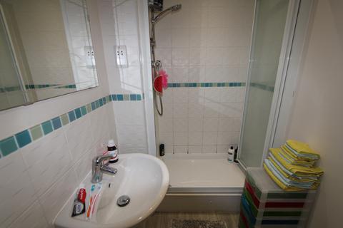 29 Carmichael Avenue, Greenhithe, DA9 9TD