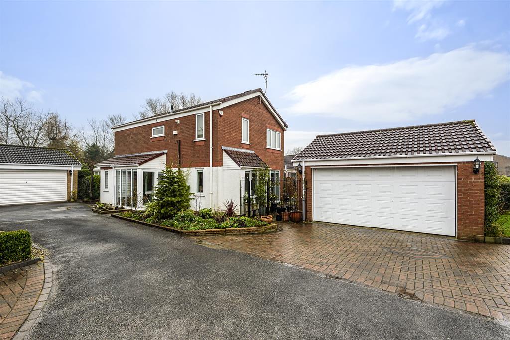 Greenways, Leigh, WN7 1JG 4 bed detached house £450,000