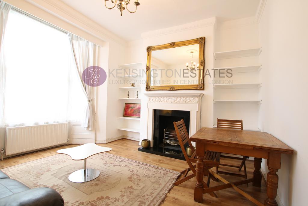 Dining room, fireplace